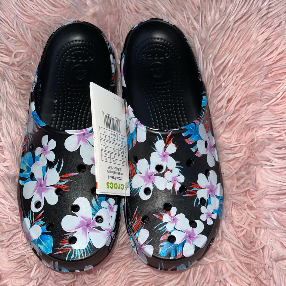Crocs free sail topical floral/black